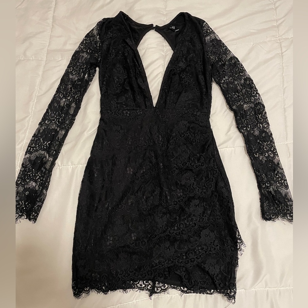 Elegant Black Lace Dress